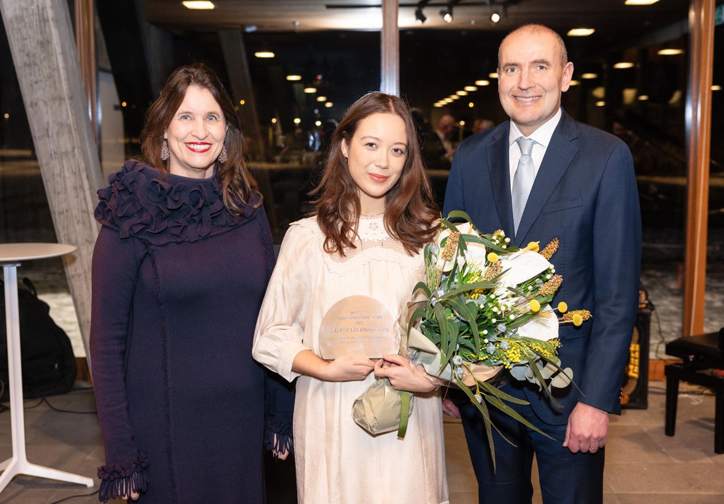 Laufey Lín Jónsdóttir,  hr. Guðni Th. Jóhannesson, 